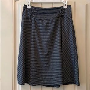 Active A Line skirt